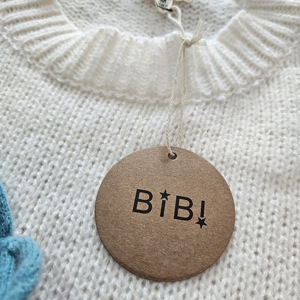 BiBi Bow Detail Puff Sleeve Sweater. Sz Medium, NWTs - Picture 11 of 14